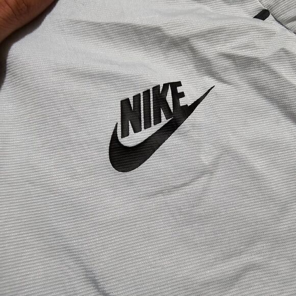 Nike Sportswear Tech Pack Woven Shorts Men's S Grey Black At Knee Fit AR3229-043 - Picture 4 of 16